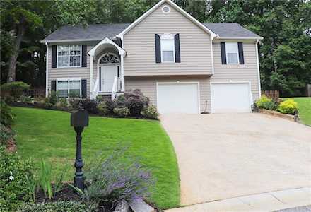 936 Rose Creek Trl Woodstock, GA 30189