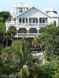 180 Goldfinch Dr Upper Captiva, FL 33924