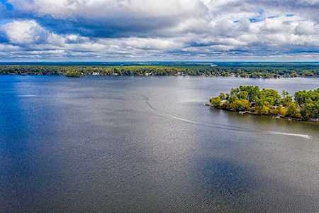 21 Point of Pine Freetown, MA 02717