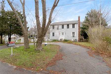 456 Beacon Ave Jamestown, RI 02835