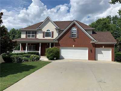 96 Gainsborough Way Lawrenceville, GA 30044