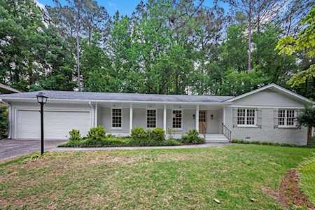 4831 Cambridge Dr Dunwoody, GA 30338