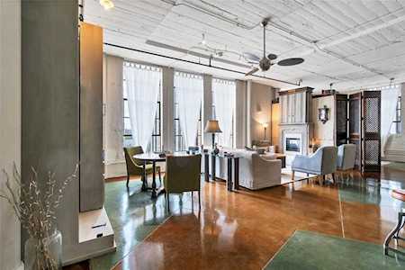 1122 Jackson Street #713 Dallas, TX 75202