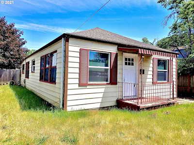 4708 SE 65th Ave Portland, OR 97206