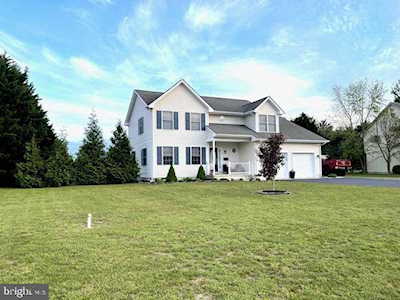 28 John Andrews Dr Harrington, DE 19952