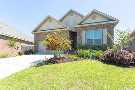 7671 Burnside Loop Pensacola, FL 32526
