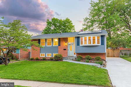 1102 Playford Ln Silver Spring, MD 20901