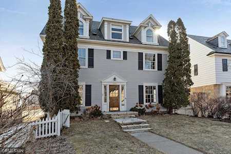 1909 Irving Avenue S Minneapolis, MN 55403