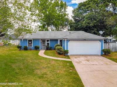 10088 Delano Dr Jacksonville, FL 32257