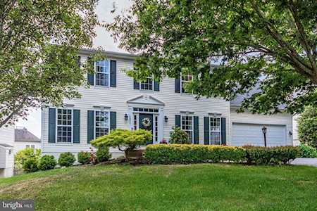 12857 Gentle Shade Dr Bristow, VA 20136