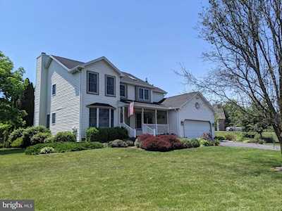 256 Friendship Ln Gettysburg, PA 17325