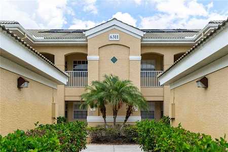 6311 Grand Oak CIRCLE #201 Bradenton, FL 34203