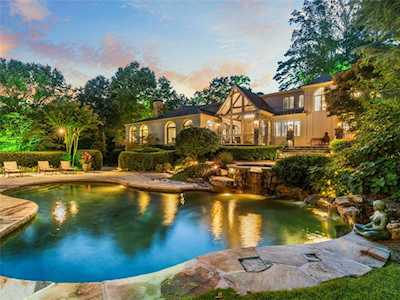 75 Finch Forest Trl Sandy Springs, GA 30327