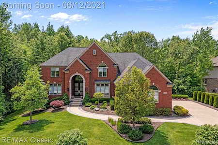 26255 Mandalay Circle Novi, MI 48374