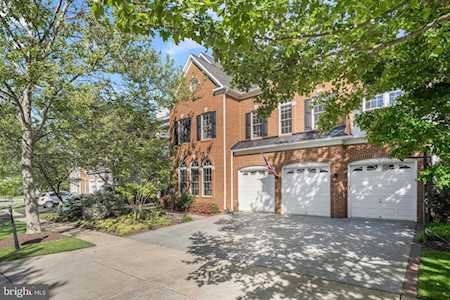 43327 Riverpoint Dr Leesburg, VA 20176