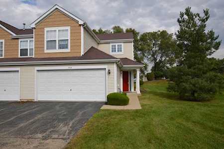 458 Springwood Dr #458 Joliet, IL 60431