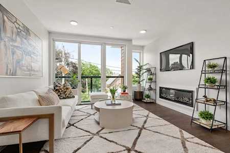 68 Los Angeles Street #PH2 Newton, MA 02458
