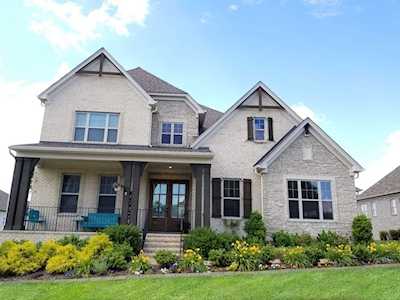 1547 Foxland Blvd Gallatin, TN 37066