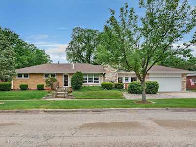 1000 S Waiola Ave La Grange, IL 60525