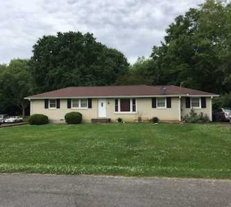 109 Shirley Dr Hendersonville, TN 37075