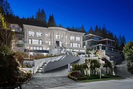 558 Craigmohr Drive West Vancouver, BC V7S 1W9