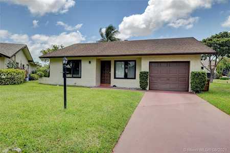 2218 SW 17th Dr Deerfield Beach, FL 33442