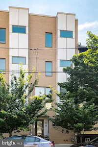 853 Corinthian Ave Philadelphia, PA 19130