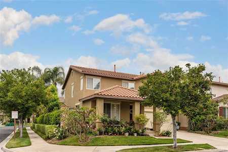 31 Kentworth Irvine, CA 92602