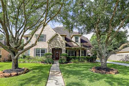 13310 Barbstone Dr Houston, TX 77044