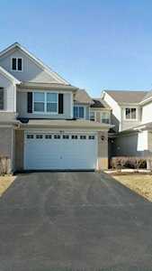 363 Bluegrass Parkway Oswego, IL 60543