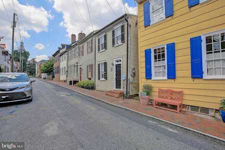 32 Cornhill St Annapolis, MD 21401
