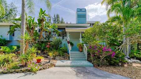 7117 Pine Needle Rd Sarasota, FL 34242