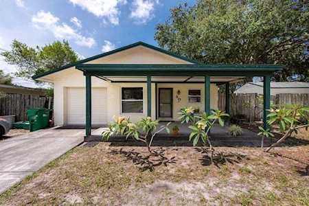 30 Lake Shore Dr Palm Harbor, FL 34684