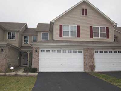 445 Dancer Ln #405 Oswego, IL 60543