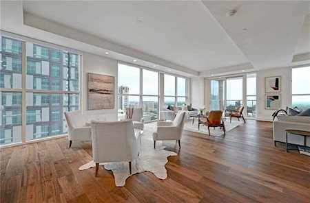 98 San Jacinto BLVD #1904 Austin, TX 78701