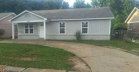 3437 Piney Woods Ave Memphis, TN 38118