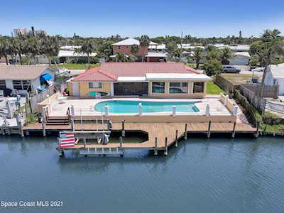 139 Jamaica Drive Cocoa Beach, FL 32931