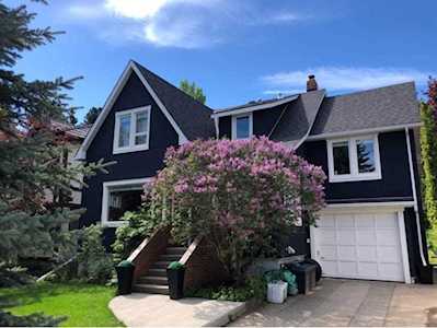 523 Sunderland Ave SW Calgary, AB T3C 2K5