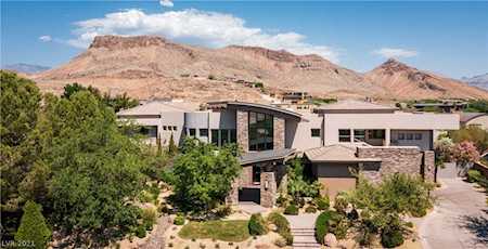 14 Misty Peaks Ct Las Vegas, NV 89135