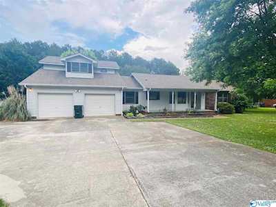105 Richard Brown Road Harvest, AL 35749