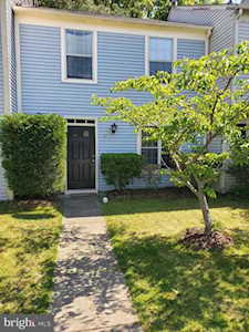 22 Riverside Run Dr Indian Head, MD 20640