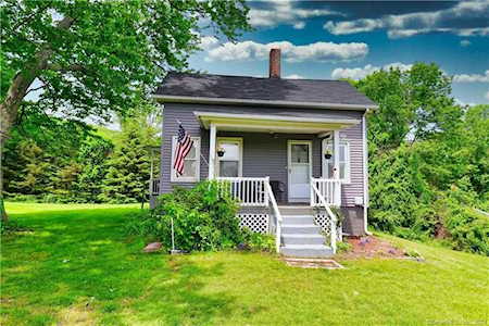 2871 Meriden Waterbury Turnpike Southington, CT 06489