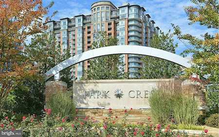 8220 Crestwood Heights Dr #204 Mclean, VA 22102