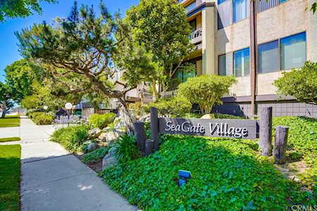8711 Falmouth Ave #110 Playa Del Rey, CA 90293
