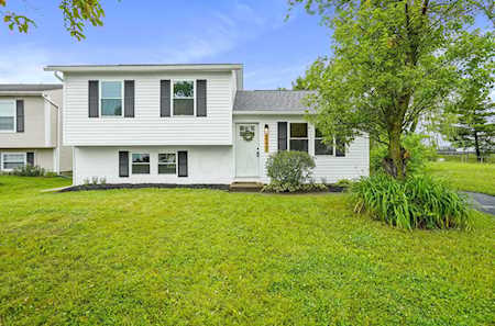 2237 Bridlewood Boulevard Obetz, OH 43207