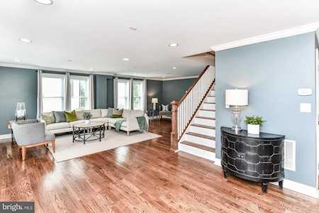 6930 27th Rd N Arlington, VA 22213