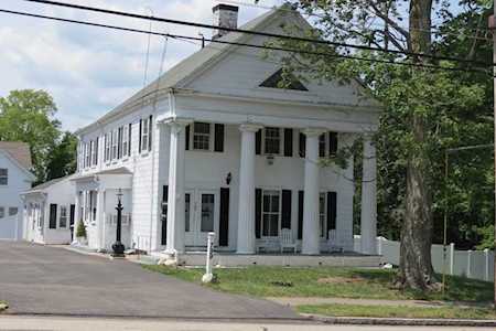 799 Commercial St Weymouth, MA 02189