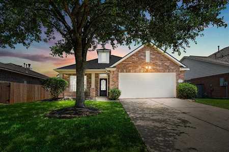9410 Brackenton Crest Dr Spring, TX 77379