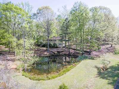 93 Willow Creek Dr Locust Grove, GA 30248