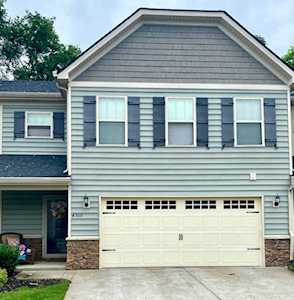 4305 Sunday Silence Way Murfreesboro, TN 37128